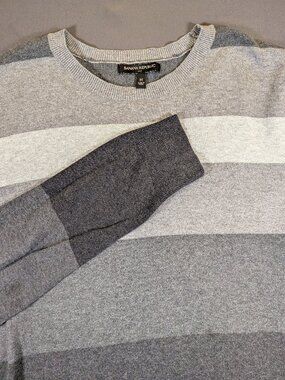 Banana Republic Men's Colorblock Striped Crewneck Sweater – Medium